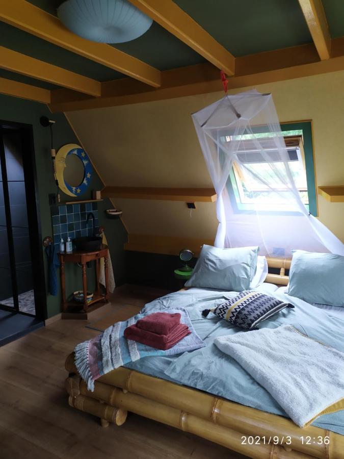 Oeroeboeroe Apartment Roderesch Luaran gambar